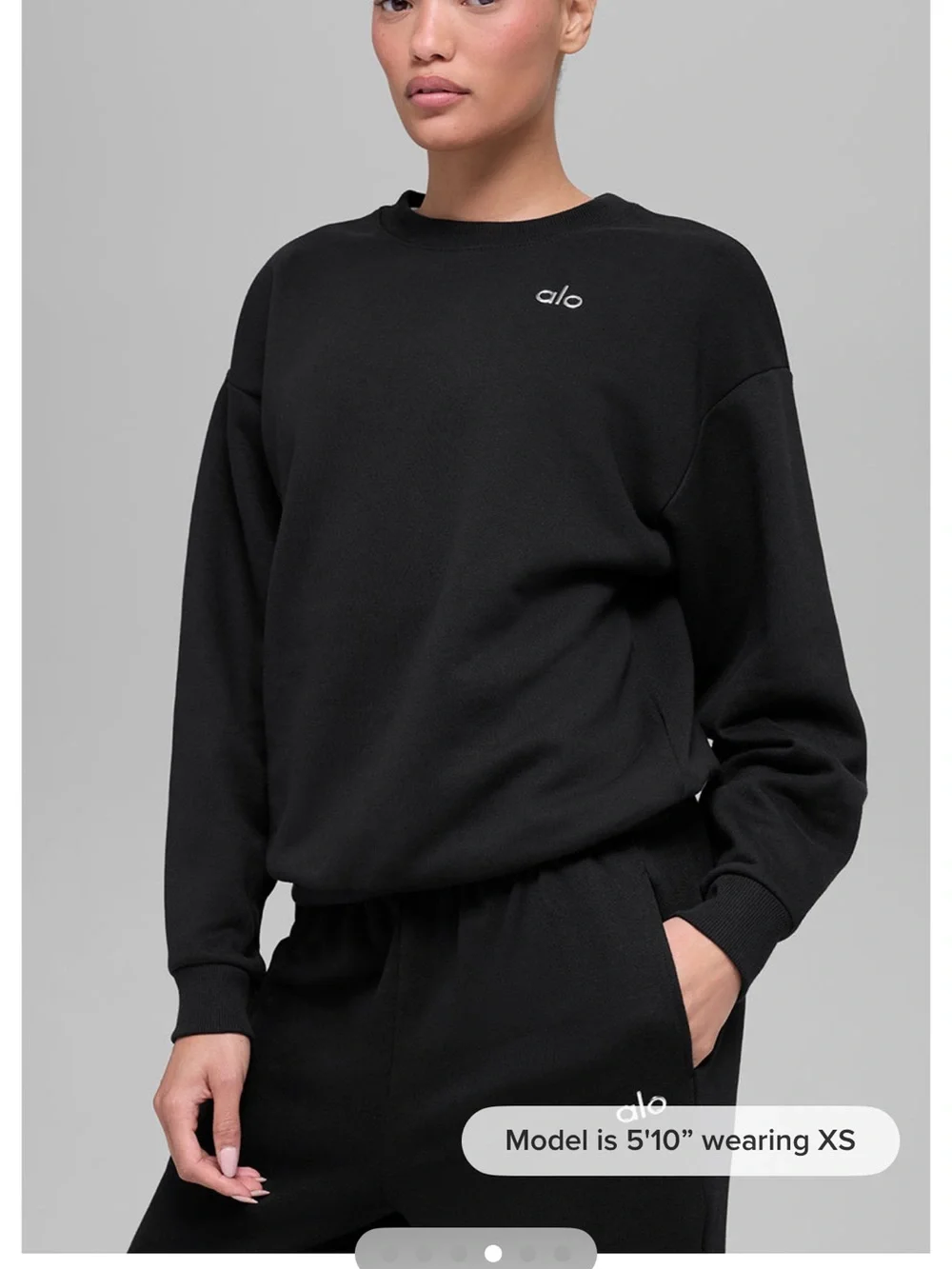 Alo Women’s Black accolade Crewneck Sweatshirt NWOT size XS